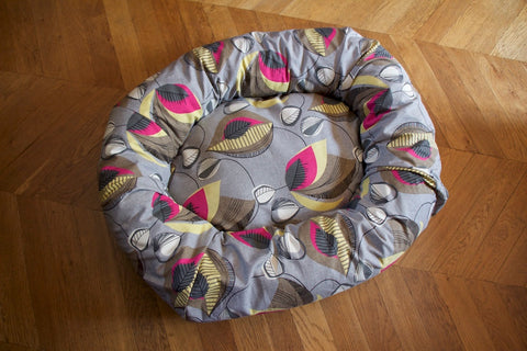 dog bed with pretty removable covers