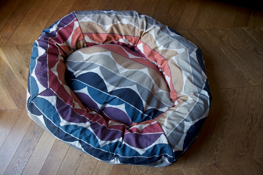 wave dog bed