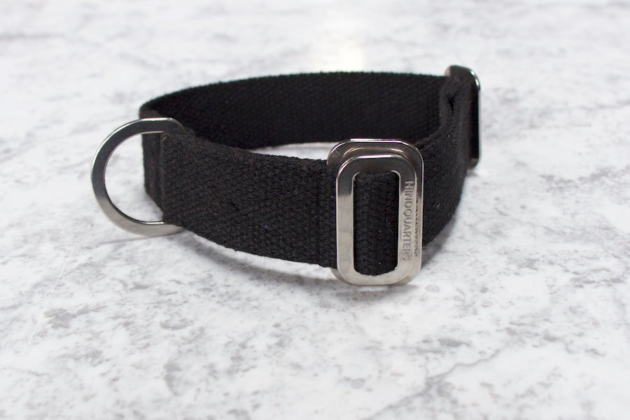 comfy black dog collar