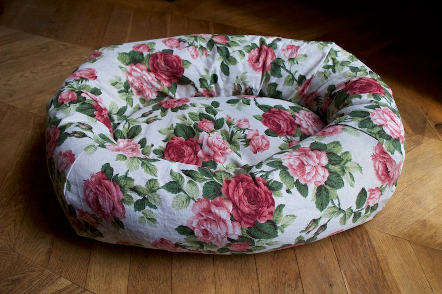 floral dog bed with rose