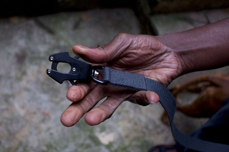 grey dog lead with reliable clip